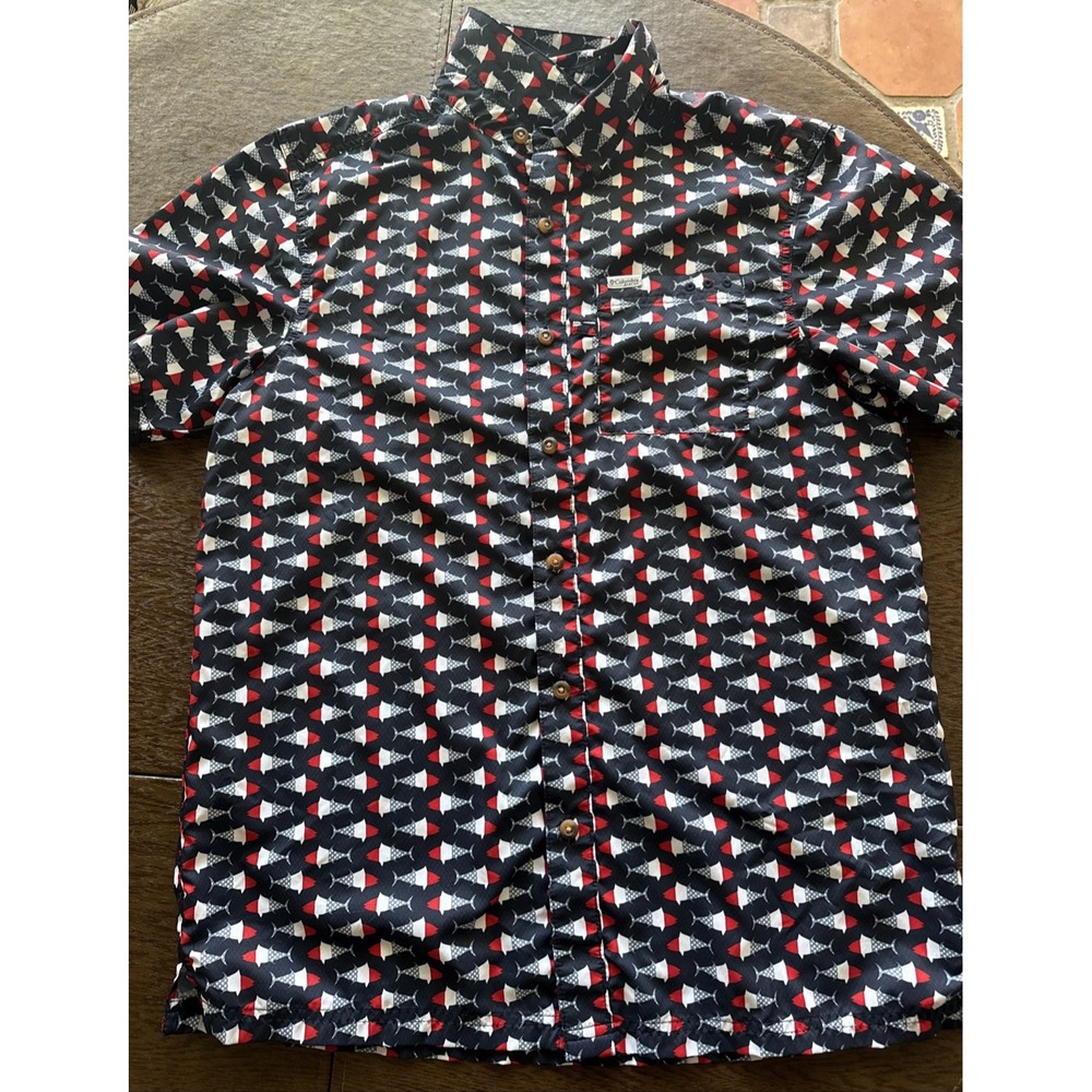 Columbia Mens Button Up Medium PFG Slack Tide Camp patriotic Fish Pattern Size S